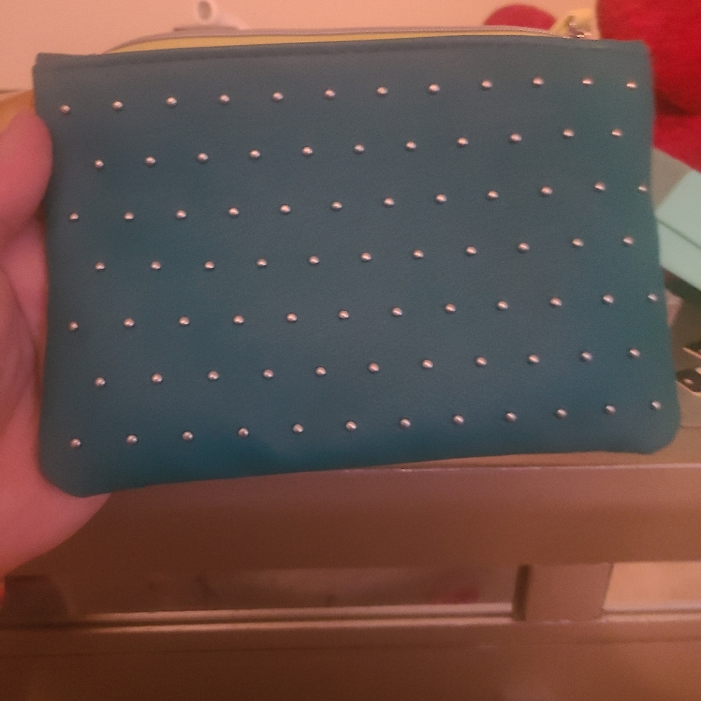 Makeup bag